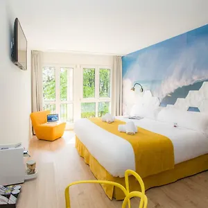 Hotel Casual De Olas, San Sebastian